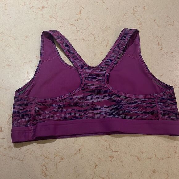 Nike sports bra SZ medium purple and blue PRO - Picture 5 of 7
